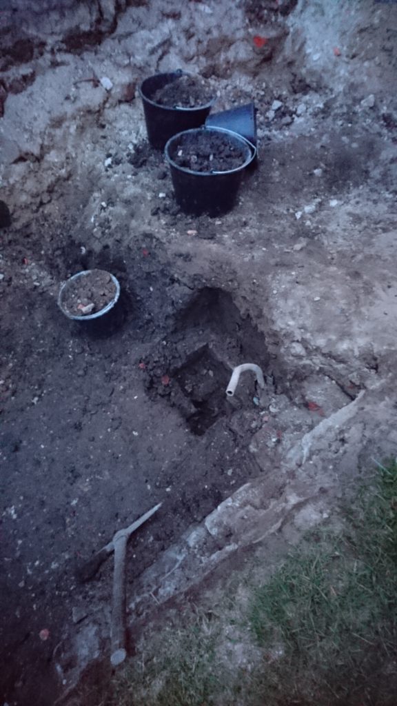 Feldsteine, Backsteine alter Schuppen